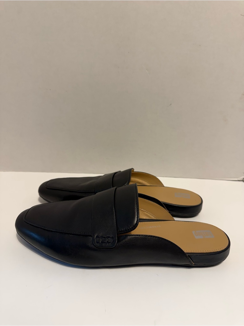 Fitflop Delicato black slip on leather mule flats round toe comfort ladies 9